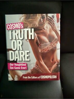 COSMO's Truth or Dare Card Game - Pink and White